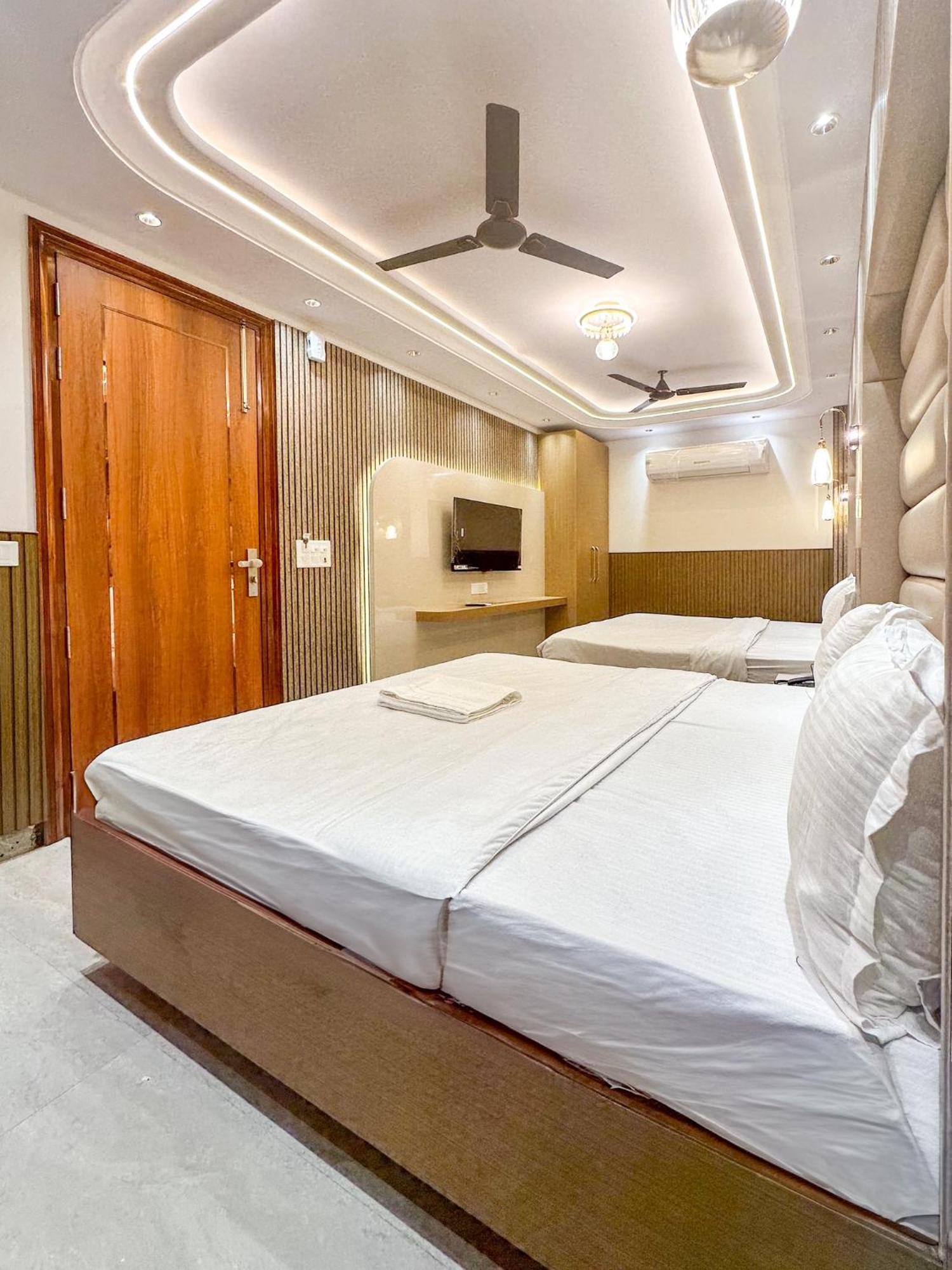 Delhi Delight Premium Bed and Breakfast New Delhi Eksteriør billede