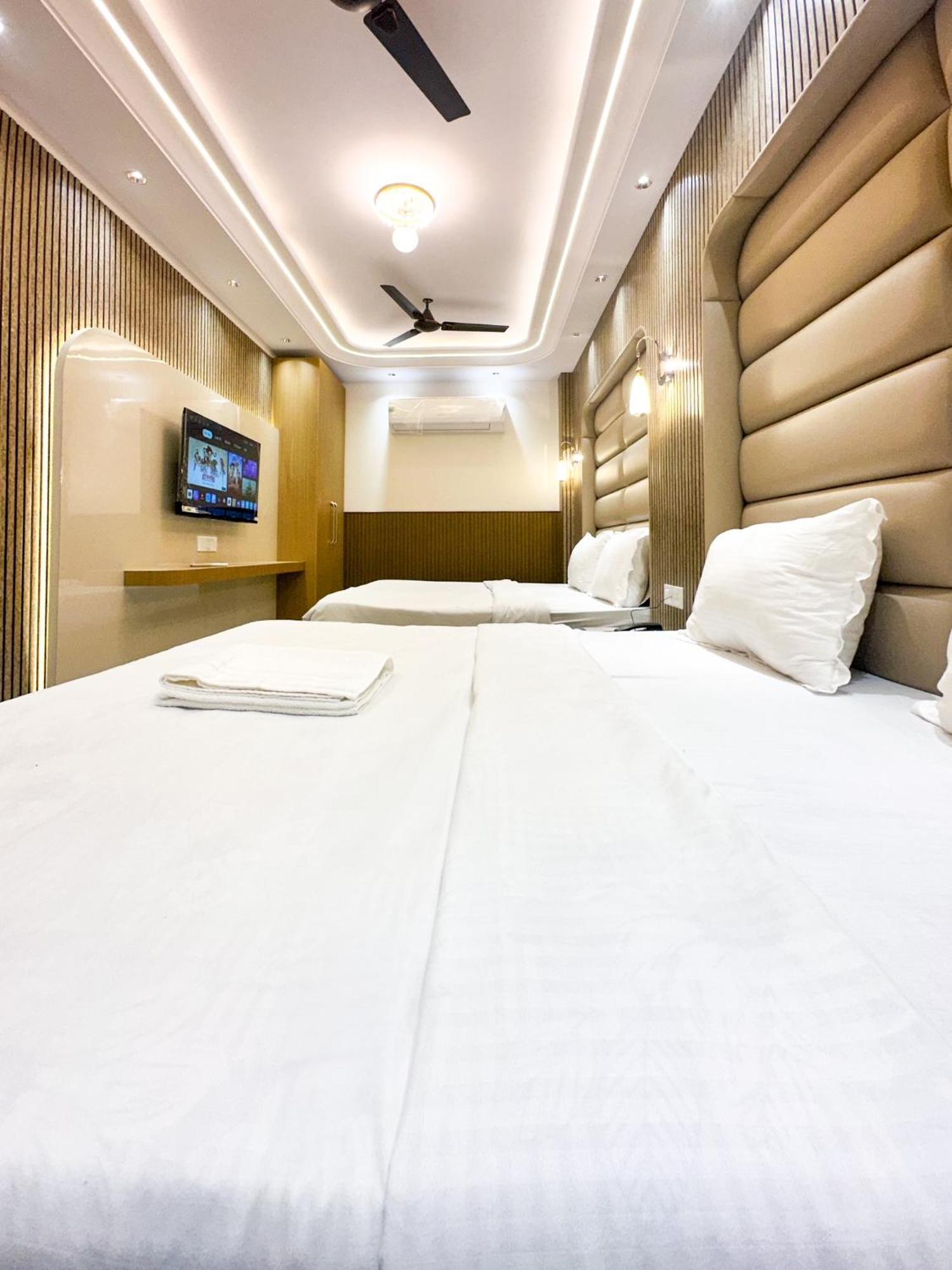 Delhi Delight Premium Bed and Breakfast New Delhi Eksteriør billede