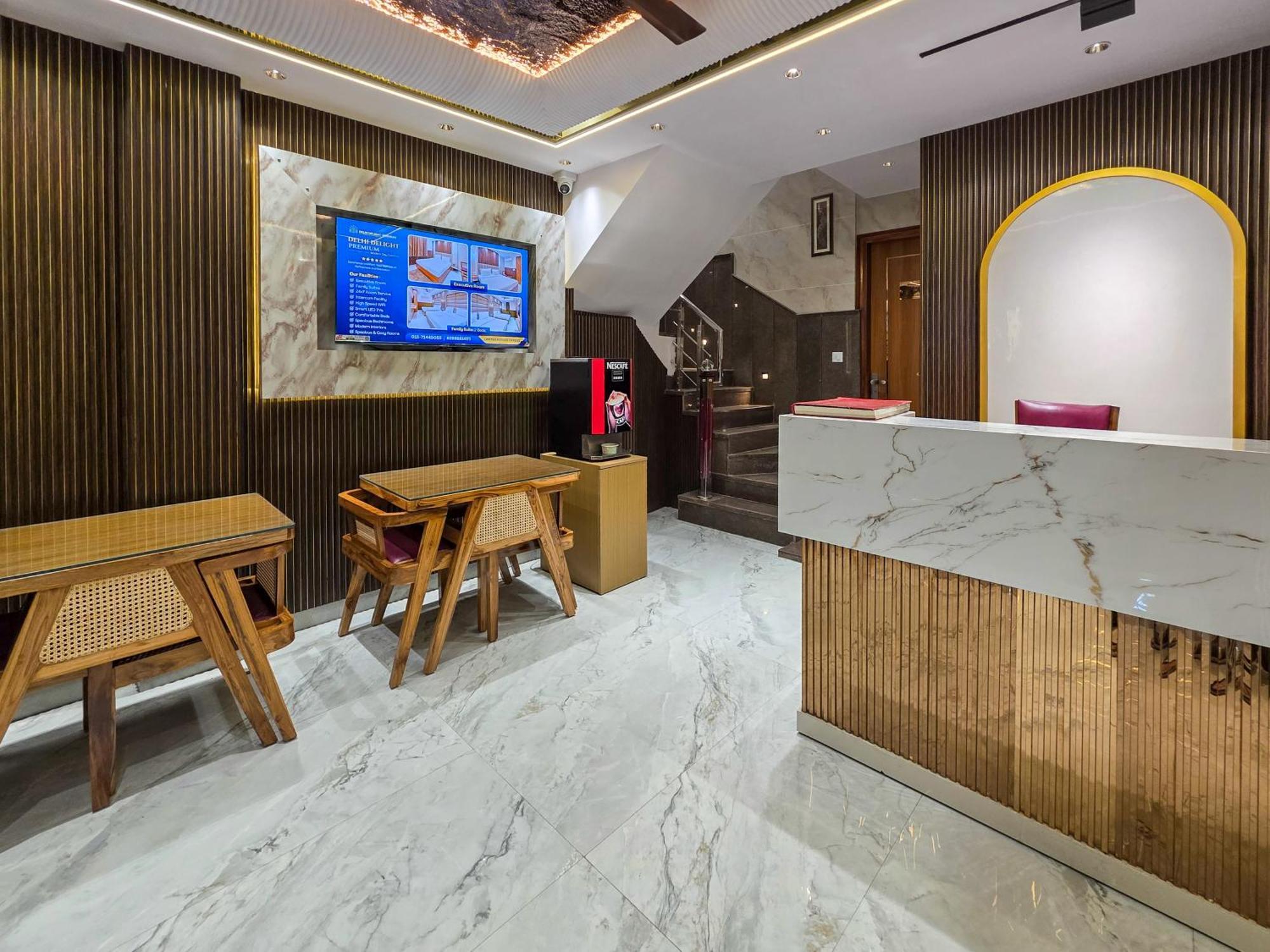 Delhi Delight Premium Bed and Breakfast New Delhi Eksteriør billede